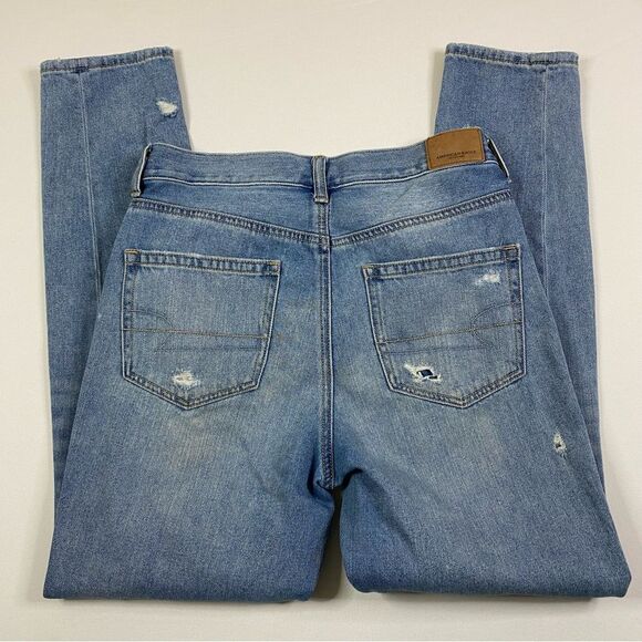American Eagle Mom Jeans Women's 2 Light Denim High Rise Distressed Ripped Knees - Picture 10 of 12